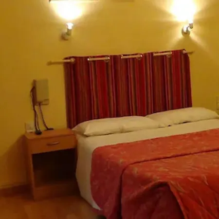 Du Palais Hotel Ruan